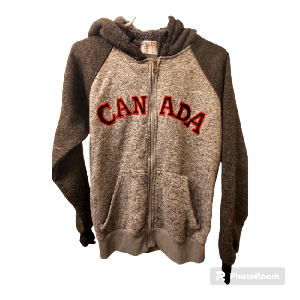 Canada fleece sweater